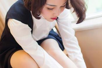 IMiss爱蜜社 - 今晚有免费写真要看，绯月樱-Cherry短裙太好看了吧！