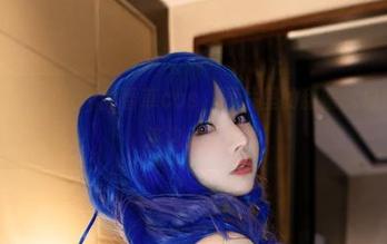 Kitkat Cosplay的香草cos，图片里的甜蜜气息漂浮到我这边来了？