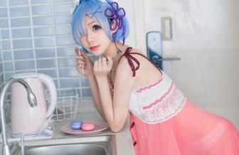 撒花！喵糖映画图库分享：这红蓝礼服的气场，简直能把我从沙发上炸出来！