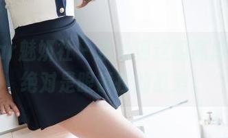 MiStar魅妍社 - 余心曼这组高清写真，绝对是眼镜控的最爱。