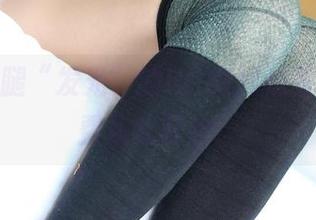 让你的腿“发光”的ROSI网袜写真，免费从此开始！