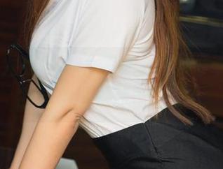 UGirls尤果网 - 为了这套死库水，方子萱的私拍真是豁出去了！