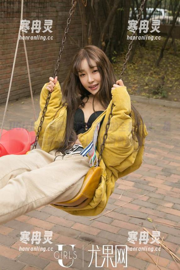 UGirls尤果网-杨晨晨 UGirls尤果网 - 奶牛主题的全套写真,杨晨晨你是打算让我们围着跑吗?