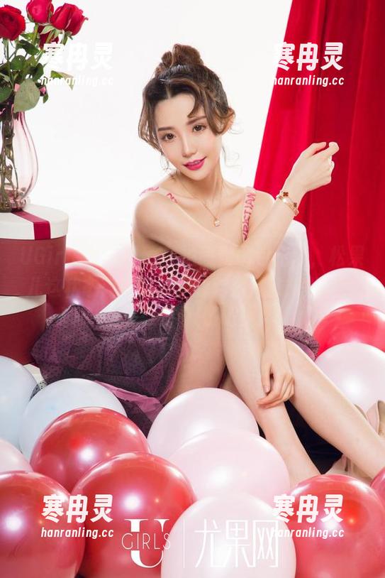 UGirls尤果网-松果儿 UGirls尤果网 - 私拍瑜伽图包走起,松果儿这状态简直刷新了我对日常锻炼的认知…太带感了吧!