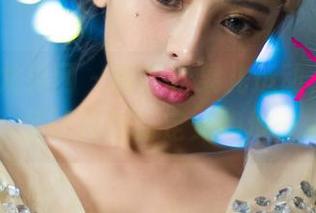 UGirls尤果网 - 嘻哈松果儿运动，高清作品让我重新定义跑步…