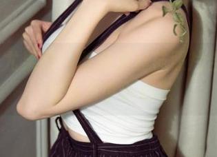 UGirls尤果网 - 陈雅漫丝袜照片合集，这里有不少小心思