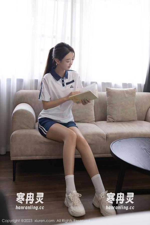 Xiuren秀人网-周于希Sally Xiuren秀人网 - 周于希Sally旅拍图包:千里之外都不足以解释,作品里终究只有乐子!