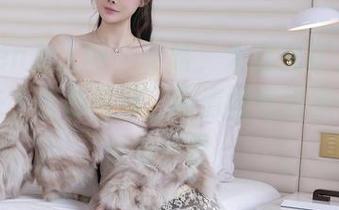 Xiuren秀人网 - 哈哈，大白兔吖又给我们带来了白色高潮，高清图包里藏着一些小心思吧～