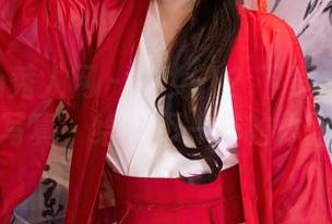 Xiuren秀人网 - 要女仆？下载抖娘利世的写真，给你不一样的体验！