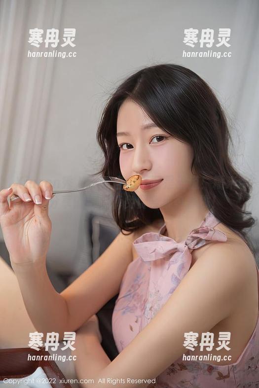 Xiuren秀人网-糯米nm Xiuren秀人网 - 自由搭配是王道!糯米nm分享的牛仔裤免费合集等你挑!