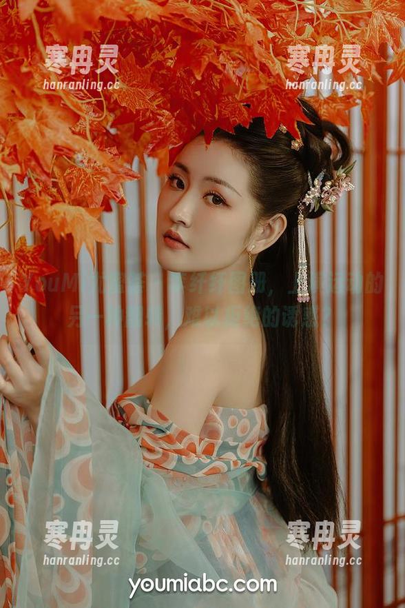 YouMi尤蜜荟 - 李纤纤图册，上演运动的另一种翻转，难以拒绝的诱惑？