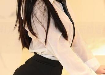 YouMi尤蜜荟 - 亲测！黄歆苑的婚纱在线，婚纱控们请系好安全带！