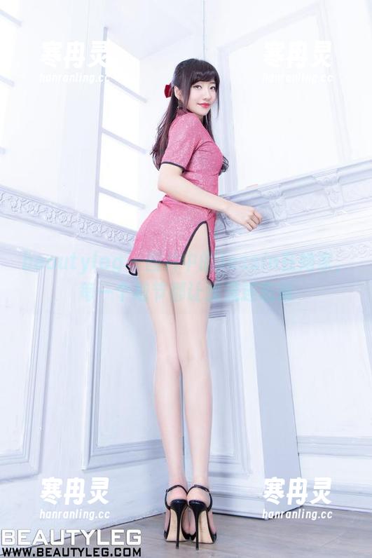 beautyleg-Jessie beautyleg - 图片中的Jessie在她家,每一个细节都让我流连忘返