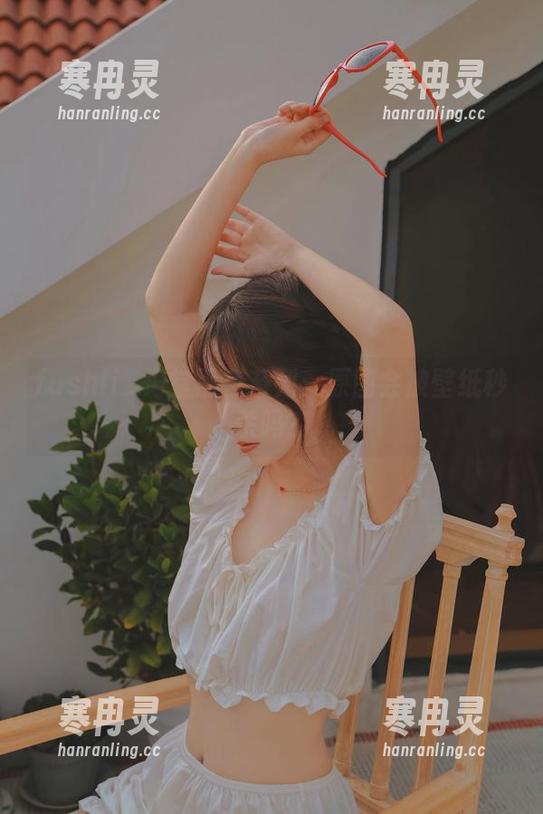fushii_海堂 fushii_海堂黑色系列:原图会被壁纸秒杀吗?