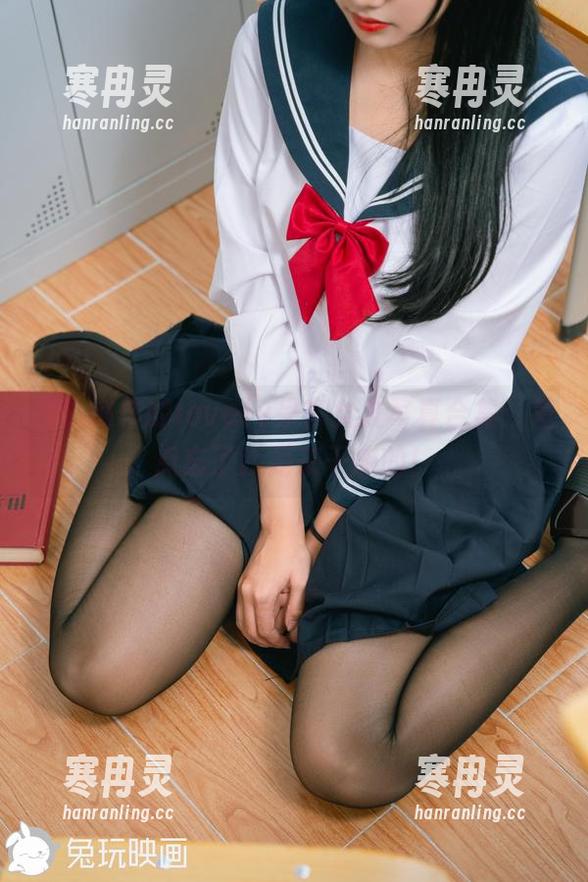 lovely呆玄 精心制作的lovely呆玄女友写真合集:差点忘了我是来干嘛的!