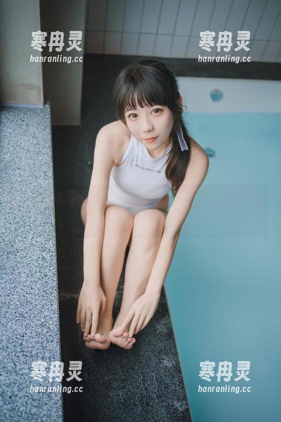 usejan蓝蓝 usejan蓝蓝的作品:定制版甜心,吃了会不会发胖呢?