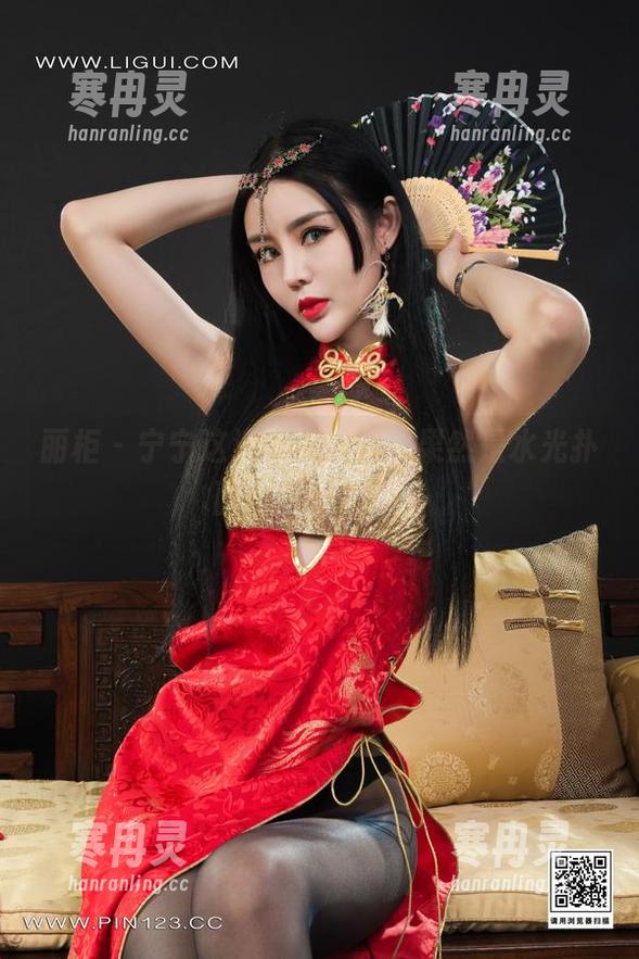 丽柜-宁宁 丽柜 - 宁宁这波美浴作品,果然是水光扑面,隐隐作妖。