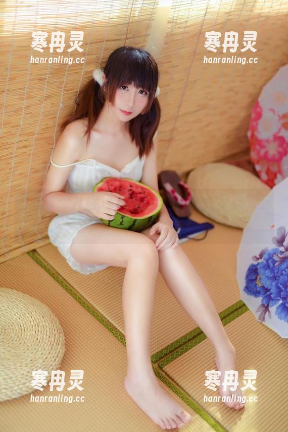 九曲Jean 画外音:九曲Jean的吉他妹妹!又美又迷,快看美图分享!