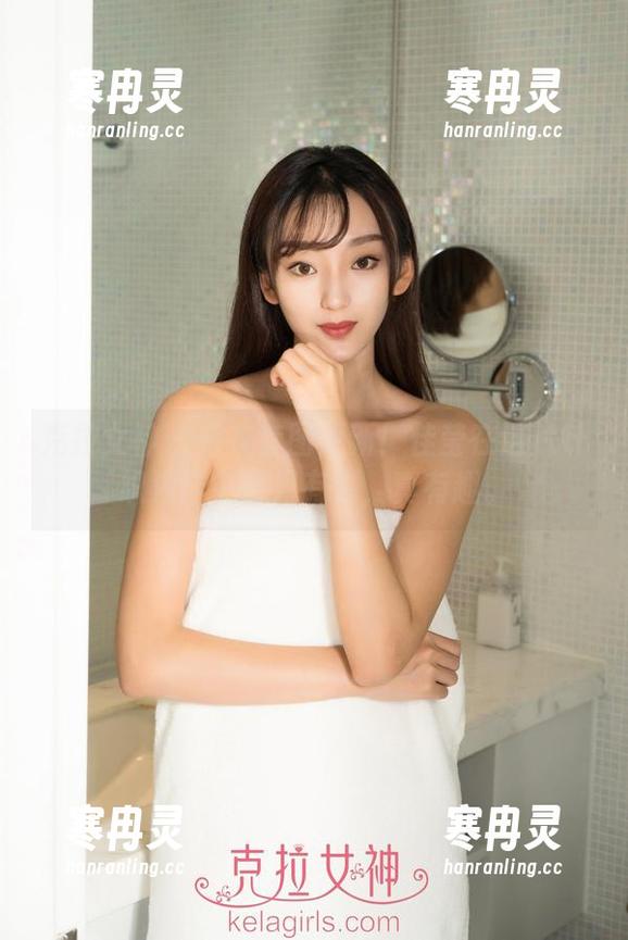克拉女神-佳莹 克拉女神 - 毛衣套图更新!佳莹在这片针织海洋中游刃有余,真有趣。