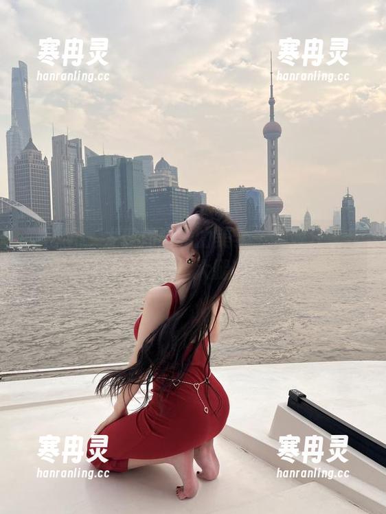 微密圈 - 发现周妍希的美学，高清分享我只问一件事：大腿在哪里？