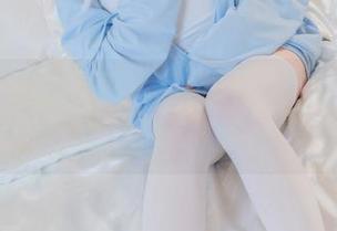 咬一口兔娘的写真，壁纸界的神器，绝区零猫宫又奈。