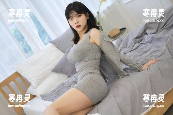 当美容与浴缸相遇，宋哈娜(송하나)的cos让我想直接搬进去。