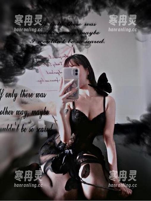 微密圈 - 这份小猫咪ck的定制图集，白得就像雪不肯融化。