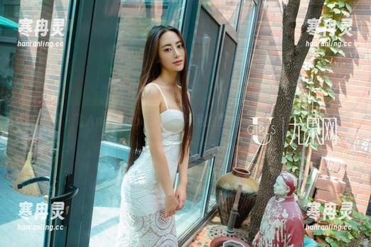 尤果网-飞Angelababy 尤果网 - 飞Angelababy的JK私拍原图,中间有些小插曲哦