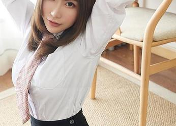 尤蜜荟 - 这柳叶花态，李承美只想说是她的最新作品吗？脑海里很难移开视线。