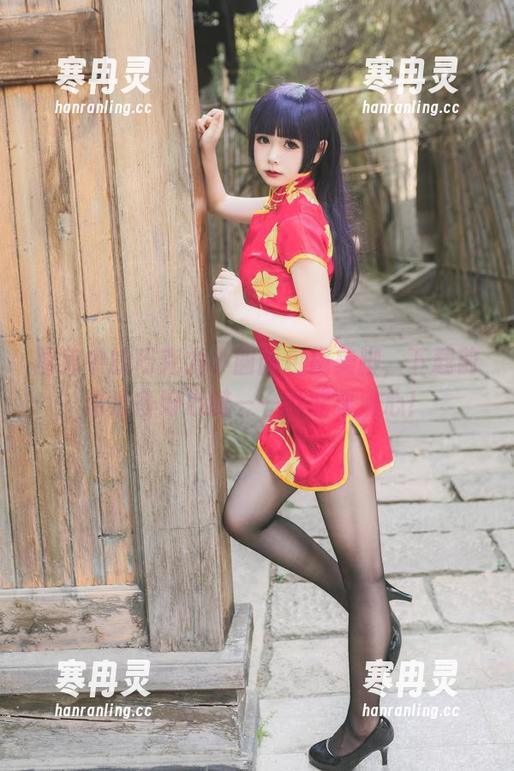 巧克力小圆面包 图库中的巧克力小圆面包携美脚,下载前请准备好心脏——可能要动心!