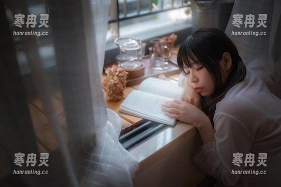 无颜小天使wy 不得不说,无颜小天使wy的镂空更新真独特,但你是故意让人好奇吗?