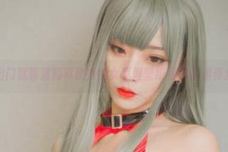 不想出门就靠清颜真德秀的女巫型壁纸照片来供养我哪！