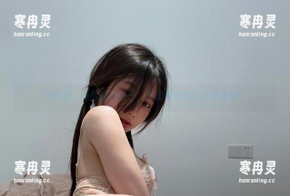 火龙果羊 微密圈 - 在教室找乐子,火龙果羊的无圣光秘籍!