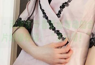 爱尤物 - 芮晓颖带着蕾丝舞动的合集，照片好像在说：“来玩呀！”