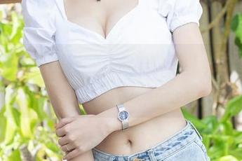 爱蜜社 - 只想对萌白酱说，泳池套图能不能多点下载选项，真是心痒痒的！