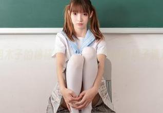 祖木子的棉袜作品：一场悄悄的袜子派对
