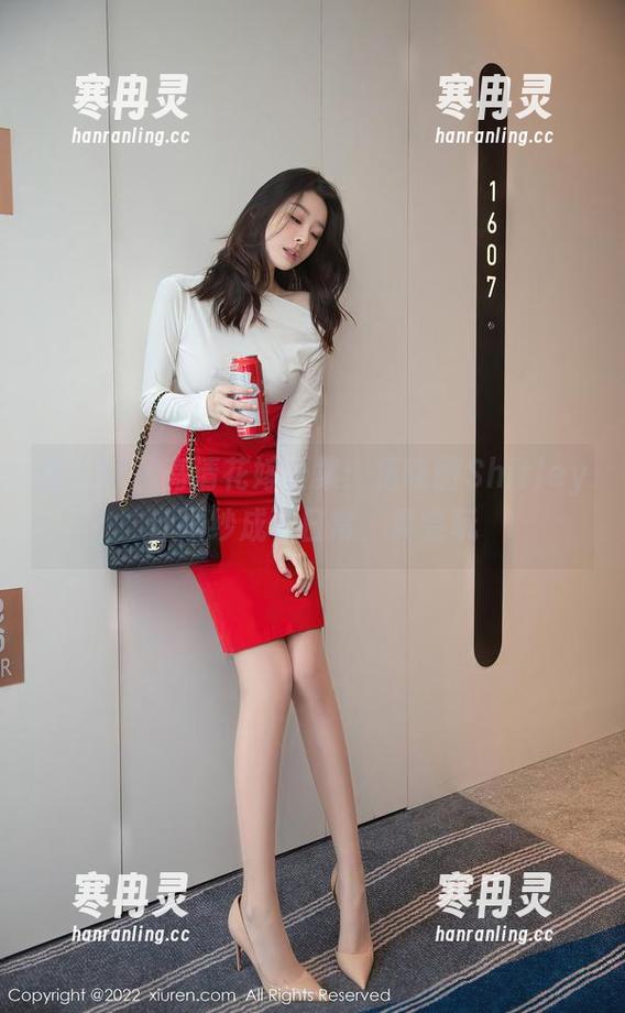 秀人网-伍晓丽Shirley 秀人网 - 高清花嫁合集:伍晓丽Shirley让婚纱成了日常,真会玩
