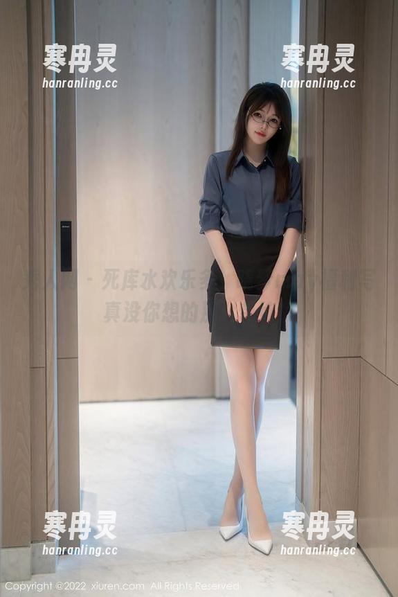 秀人网-晓梦may 秀人网 - 死库水欢乐多,晓梦may福利写真没你想的那么单纯!