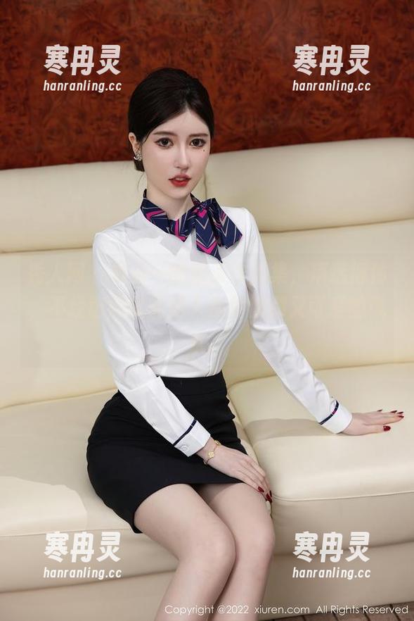 秀人网 - 林乐一的夏天作品集，精选得体，不经意间就能陷入那种慵懒又可爱的气氛。