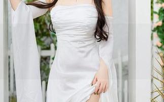 秀人网 - 说好的福利呢？金允珍呐的女王图又让我久久停留！