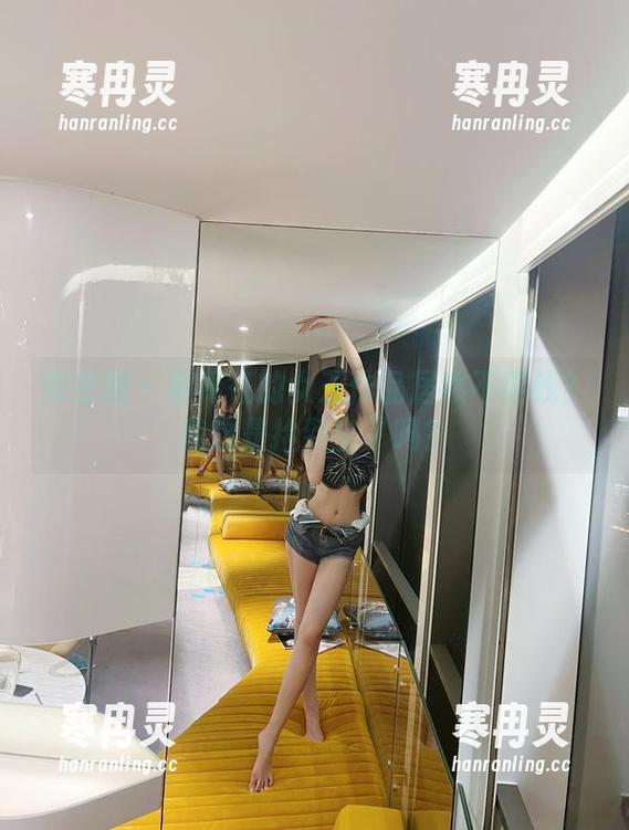 葛征 微密圈 - 看葛征的女王作品居然不要钱?我这是捡到宝了吗?
