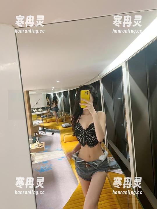葛征 微密圈 - 用美图来形容无圣光下的葛征,这紫色也太迷人了吧!