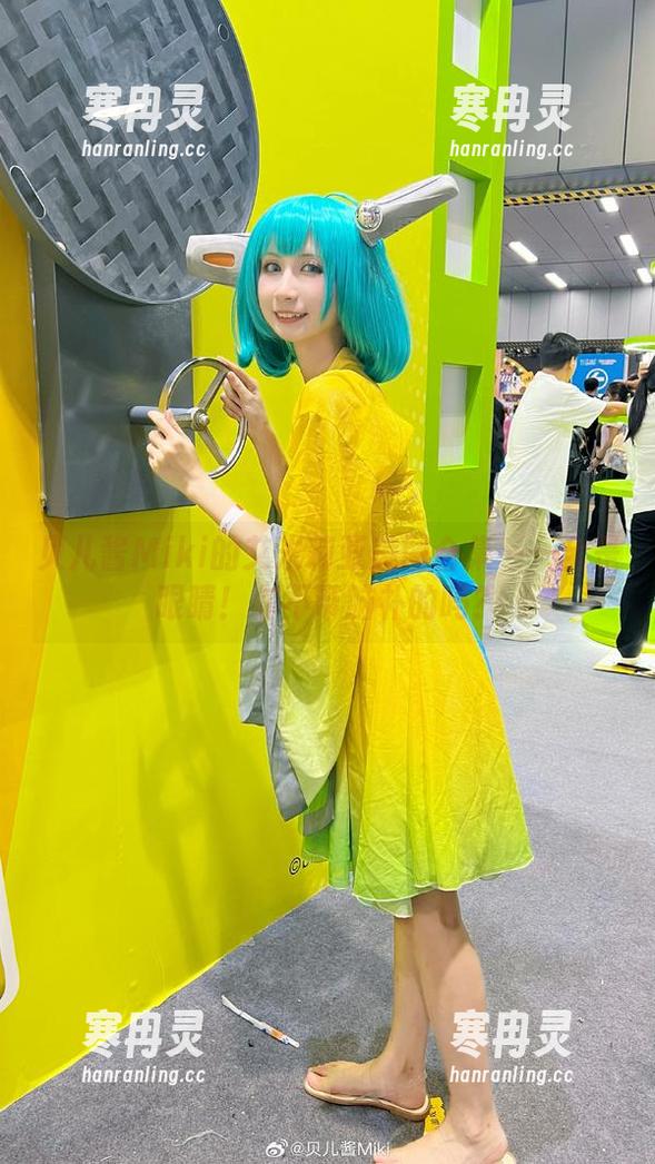 贝儿酱Miki 贝儿酱Miki的艾米莉亚美图合集——全是眼睛!你不带脑补的吗?