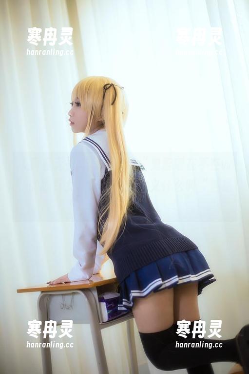 鬼畜瑶在不在w 认真看无圣光写真,让“鬼畜瑶在不在w”的狐耳女巫带你重新定义什么叫“魅惑”。