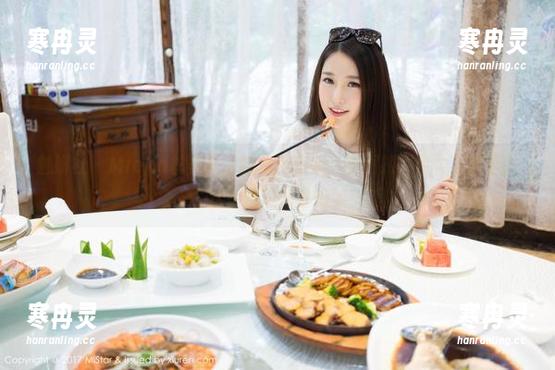 魅妍社-Mieko林美惠子 魅妍社 - Mieko林美惠子的私房套装,美图拼尽全力,就是为了这张床边的自拍嘛!